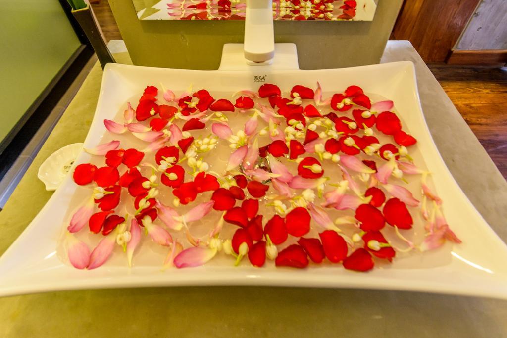 Double Leaf Boutique Hotel Phnom Penh Eksteriør bilde